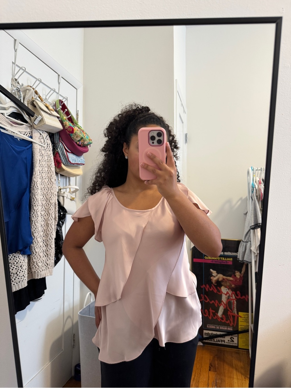 Violet & Claire Blush Pink Layered Flutter Sleeve Blouse